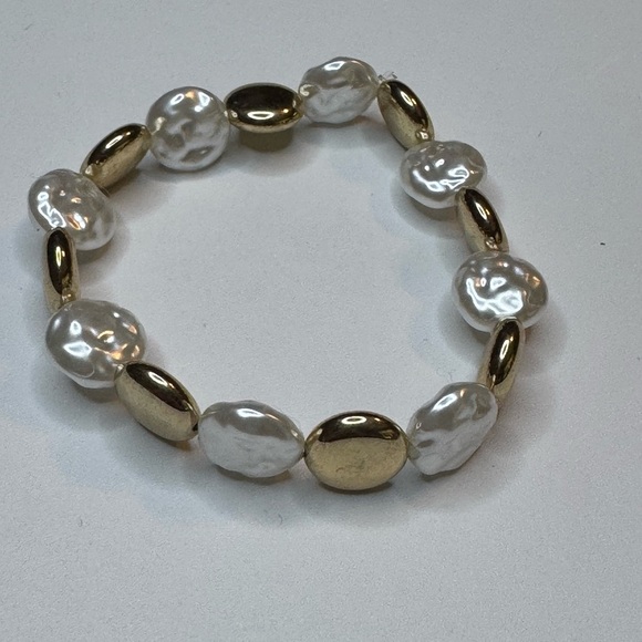 Stackable Bracelet Set of 4 - Picture 5 of 6